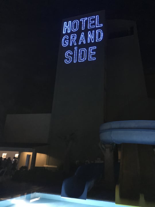 Außenansicht Hotel Grand Side