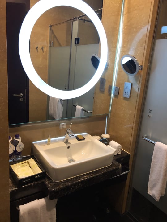 Zimmer Hilton Beijing Capital Airport