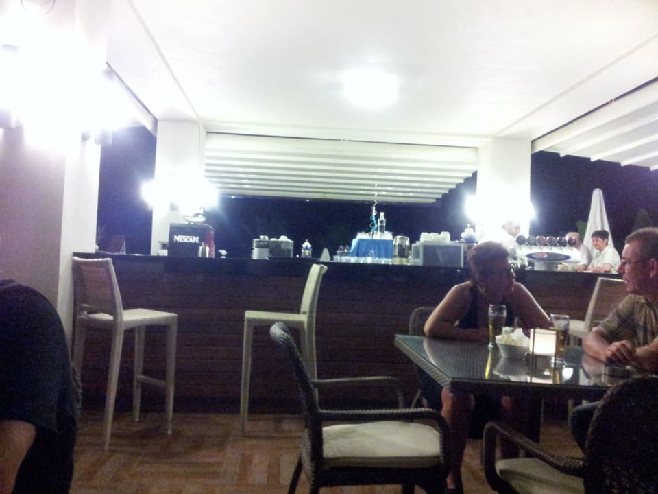 Poolbar Sherwood Blue Belek
