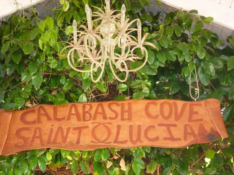 Eingang Calabash Cove Resort & Spa