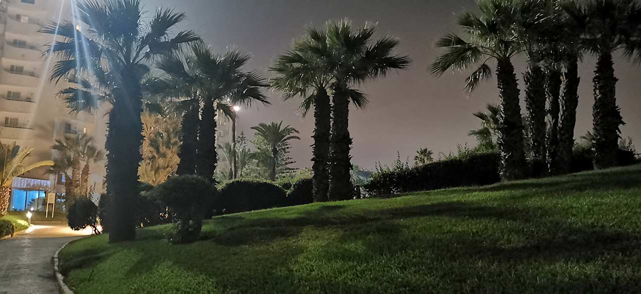 Gartenanlage Sahara Beach Aquapark & Resort