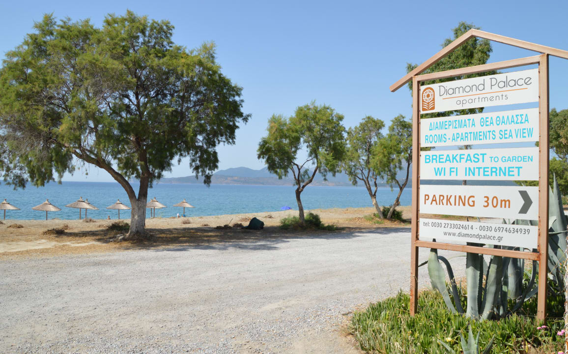 Strand Hotel Diamond Palace