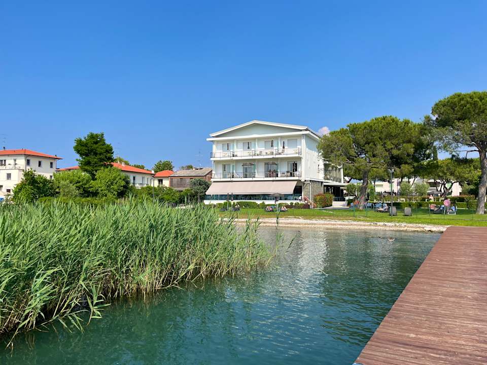 Außenansicht Hotel Saviola