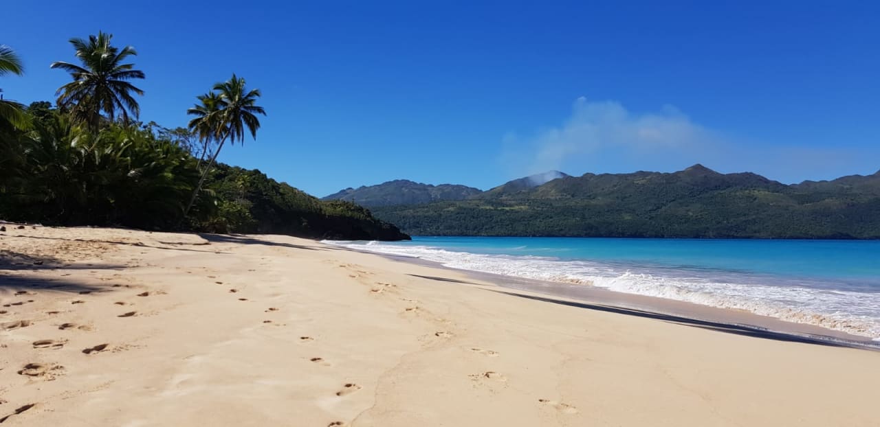 Strand Wyndham Alltra Samana