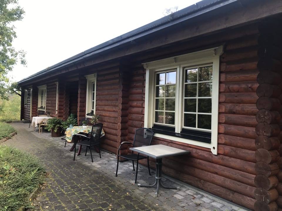 Außenansicht Country Lodge