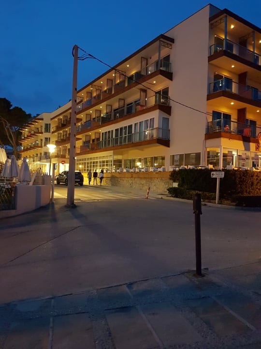 Außenansicht Hotel Clumba