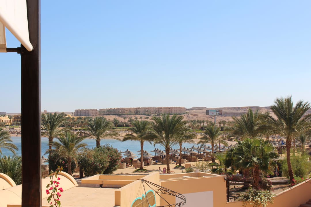 Unser morgendlicher Ausblick Steigenberger Coraya Beach - Adults only