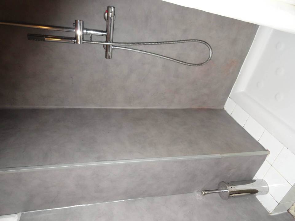 Badezimmer unseres Doppelzimmers Edward's Hotel