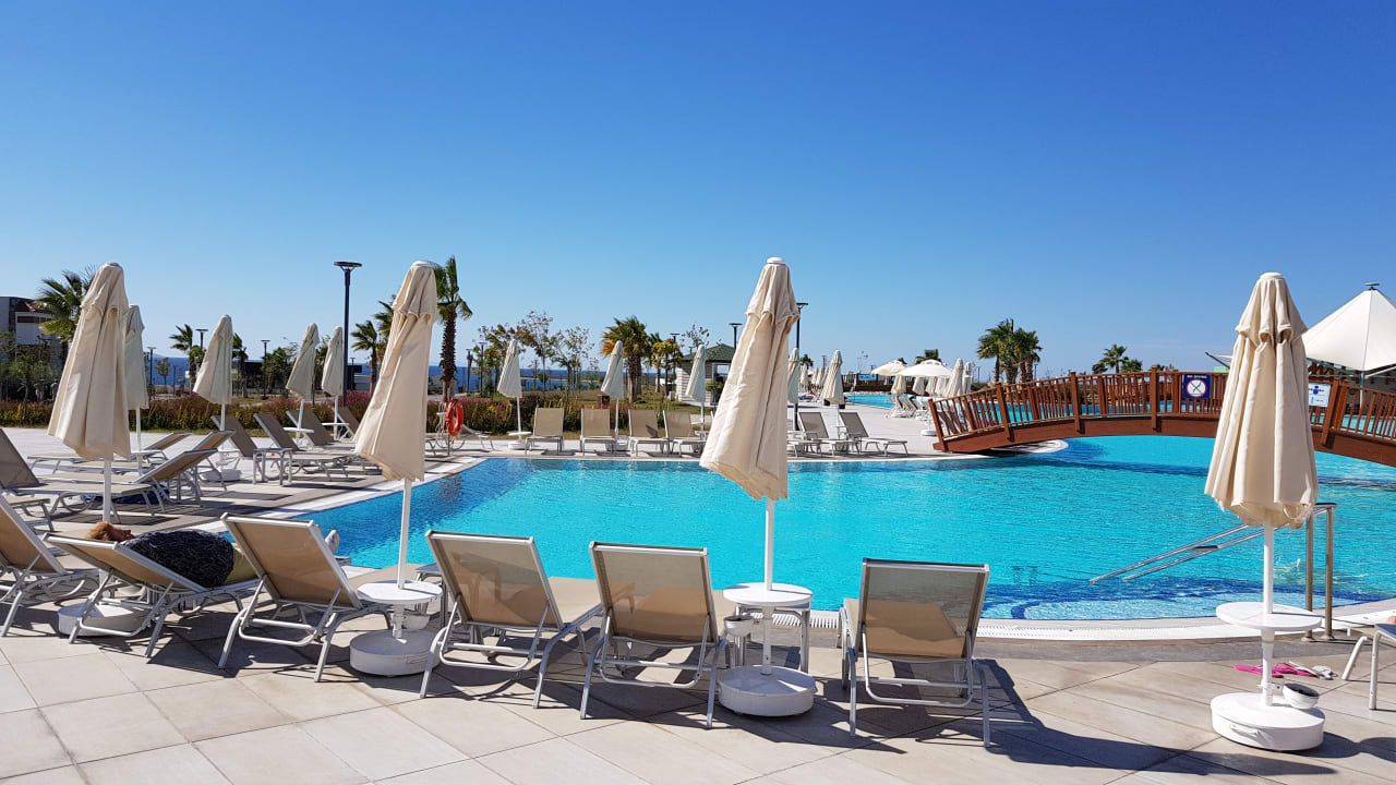 Pool Venosa Beach Resort & Spa