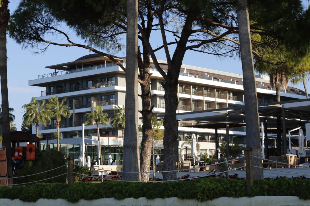 Außenansicht Acanthus Cennet Barut Collection