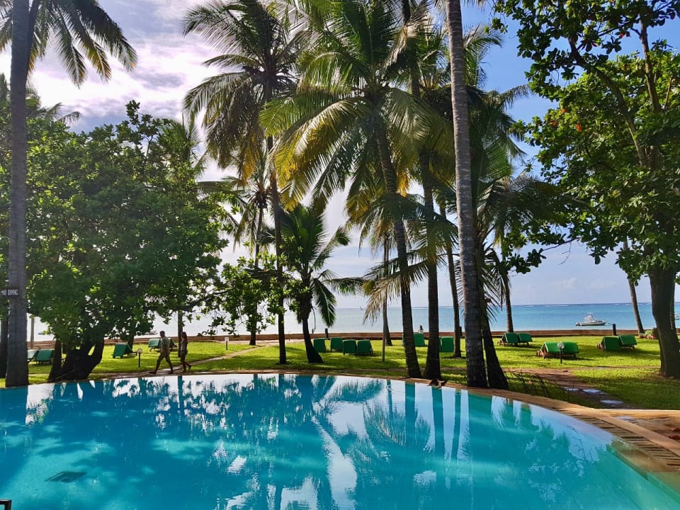Pool Neptune Village Beach Resort & Spa