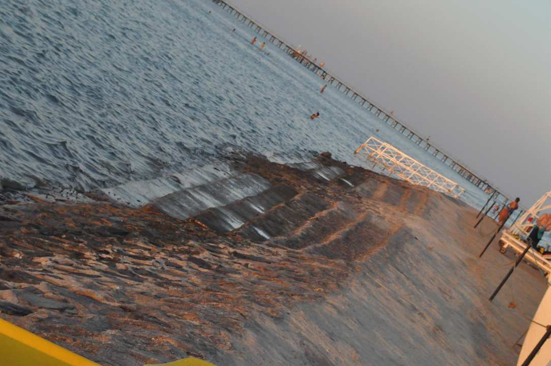 Hoteleigener Sandstrand - ein Witz! Riviera Aqua Park Resort