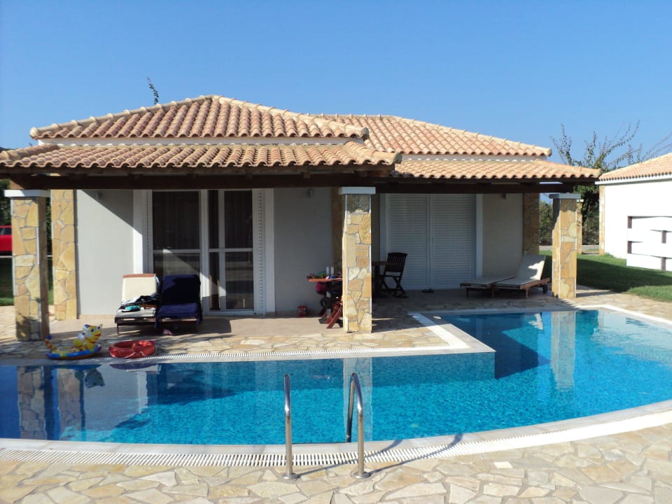 Il bungalow a 2 camere con piscina condivisa Olympia Golden Beach Resort & Spa