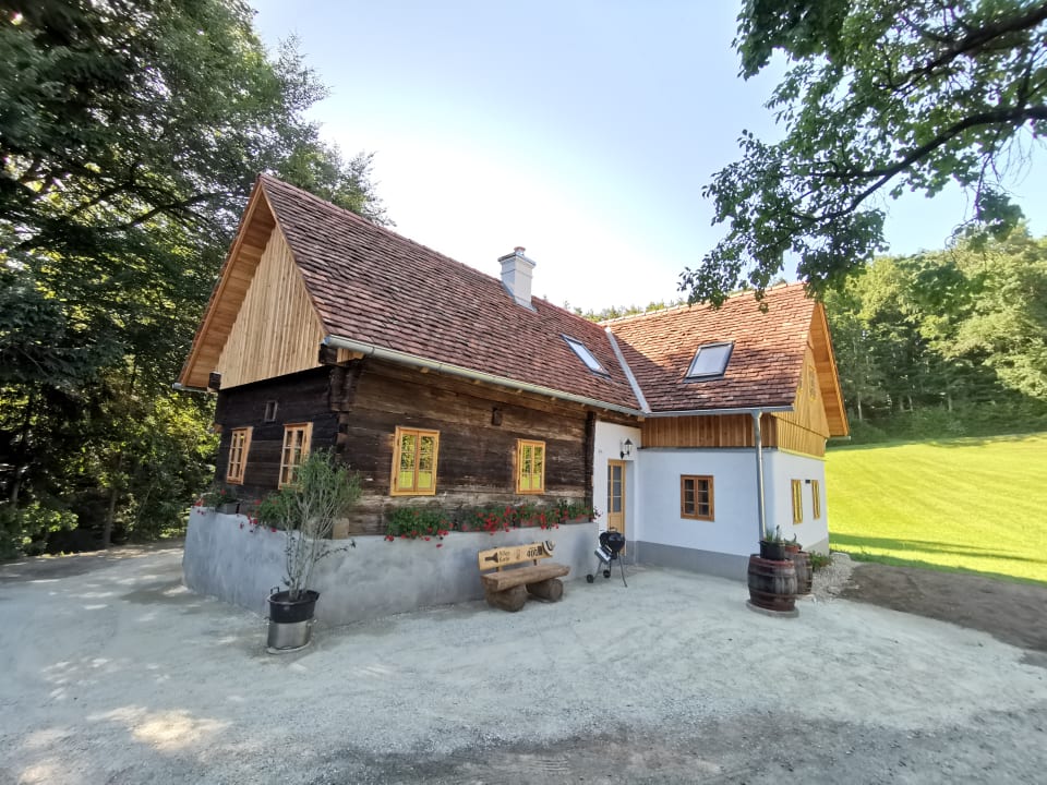 Außenansicht Ferienhäuser Grabenhansl