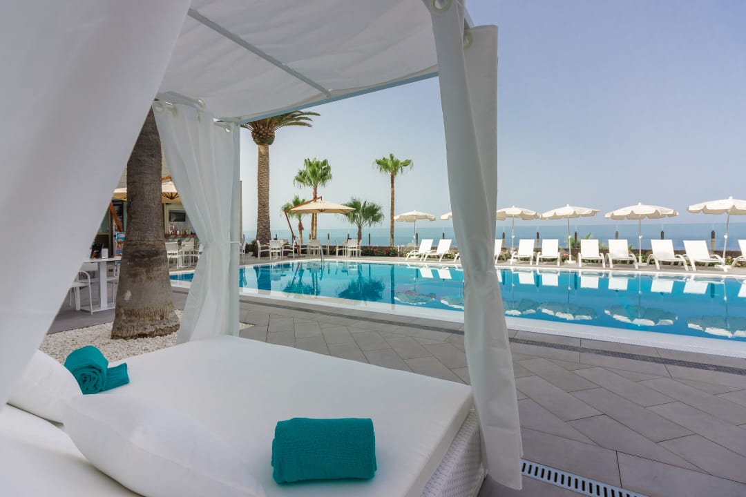 Pool Klayman Diamond Aparthotel