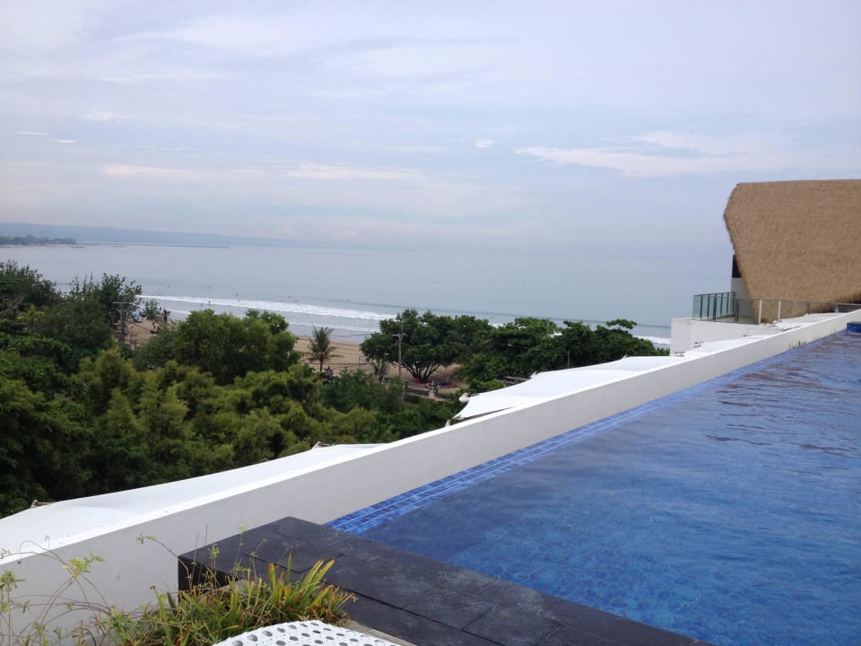 Потрясающий вид Citadines Aparthotels Kuta Beach