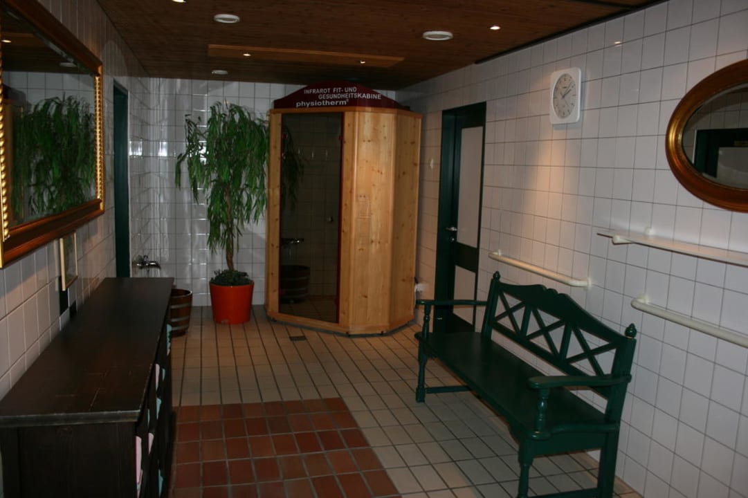 Vorraum der Sauna Gut Wenghof - Family Resort