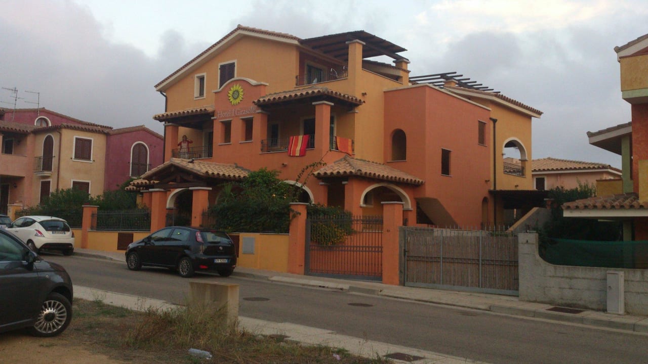 Hotel vorne Hotel Il Girasole