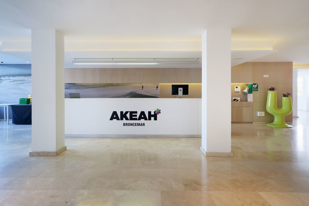 Lobby alltoura Club Hotel Akeah Broncemar