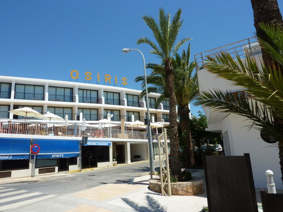 Vorderansicht Hotel Osiris