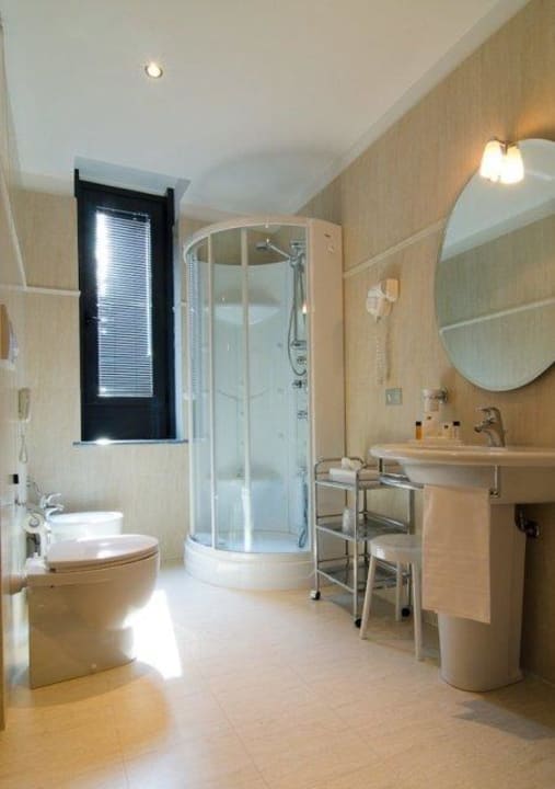 Bagno junior suite Best Western Plus Executive Hotel & Suites