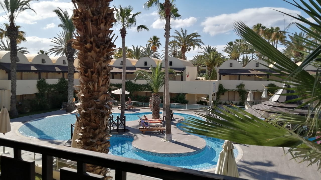 Pool Hotel Paradis Palace