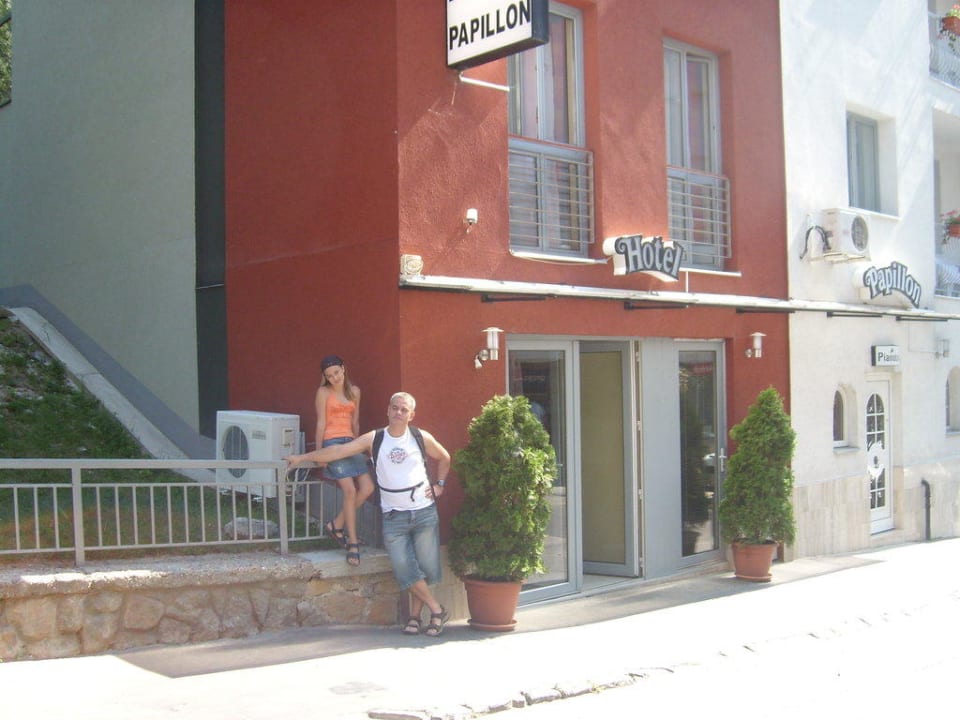 Vorderansicht Hotel Papillon