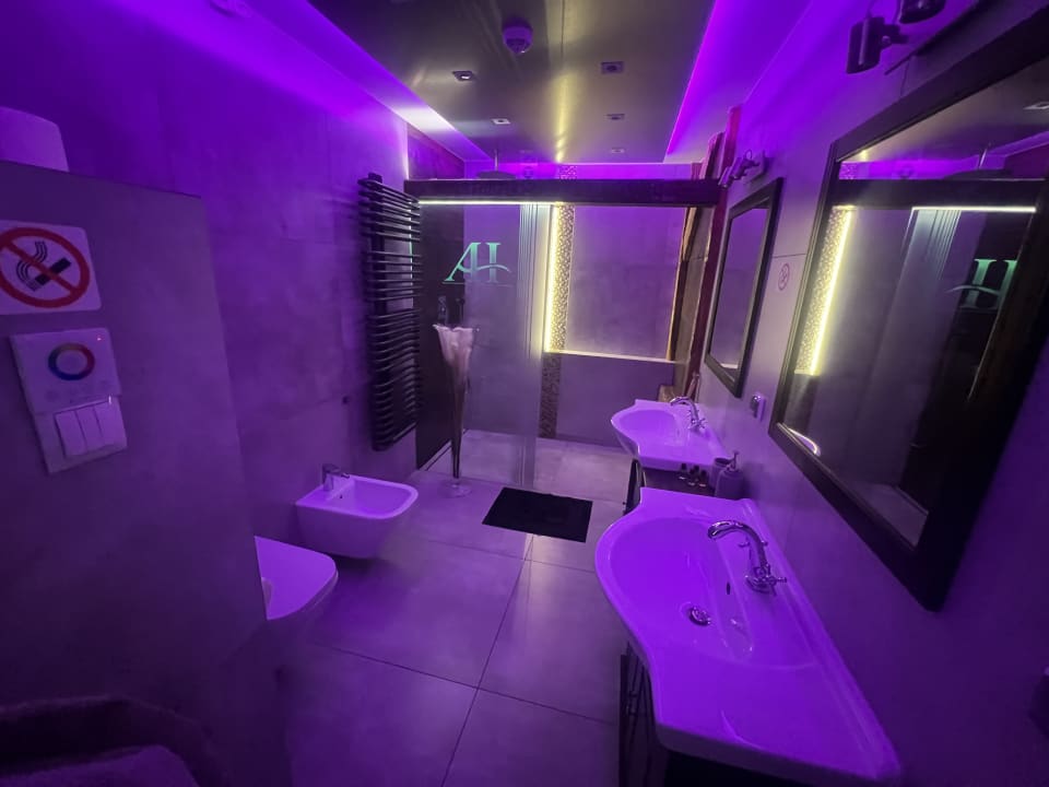 Zimmer Aparthotel Zabrze, Apartamenty w Centrum z prywatnym parkingiem