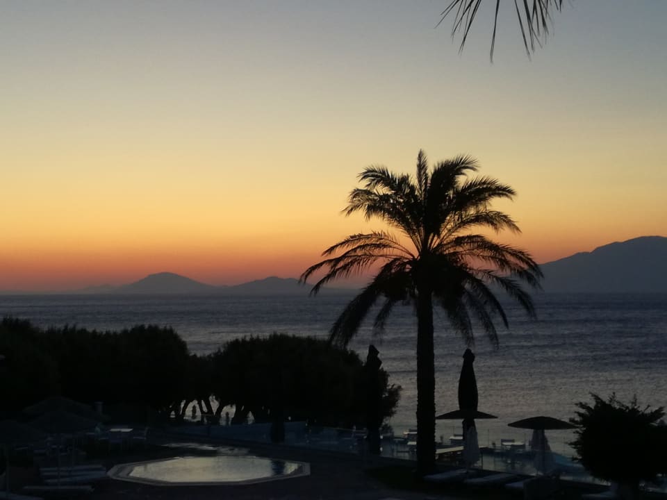 Ausblick Dimitra Beach Hotel & Suites