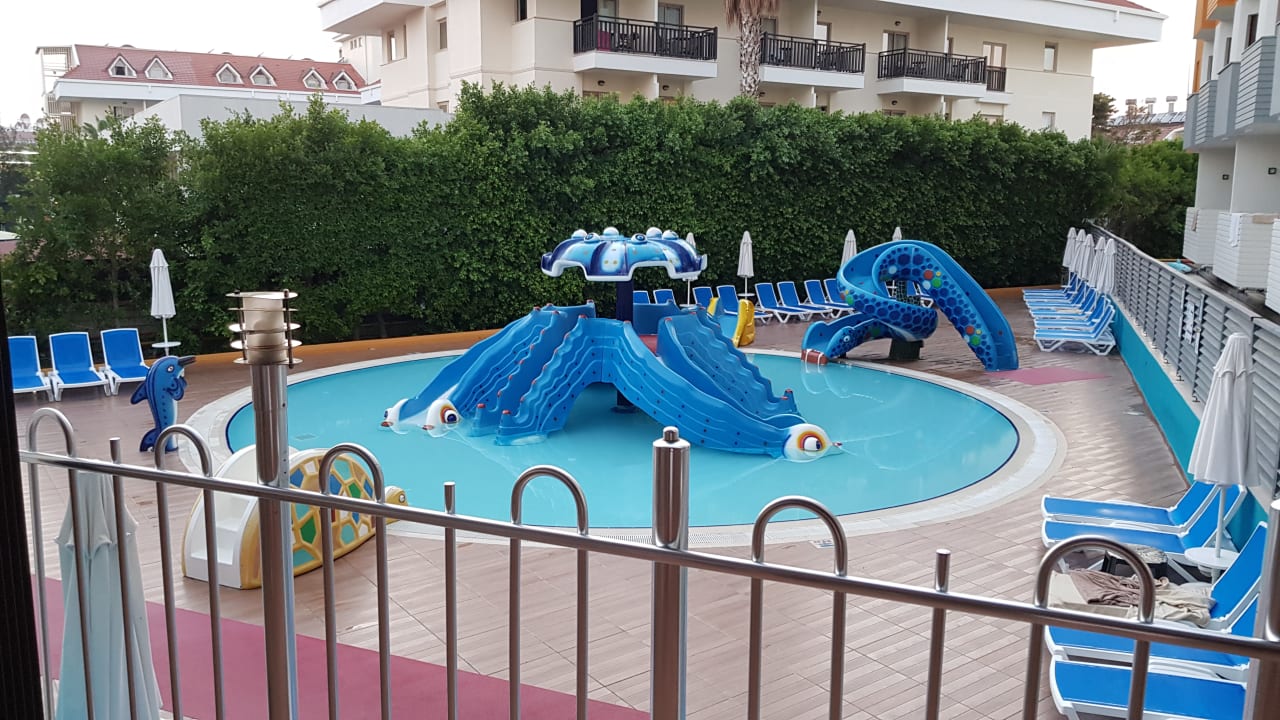 Pool Hane Family Resort