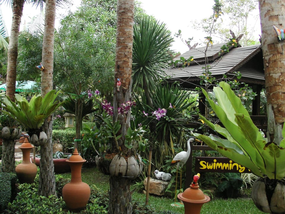 Gartenanlage  Villa Wanida Garden Resort