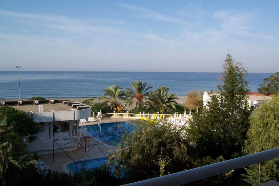 Blick vom Haupthaus auf das Meer Labranda Alantur Resort