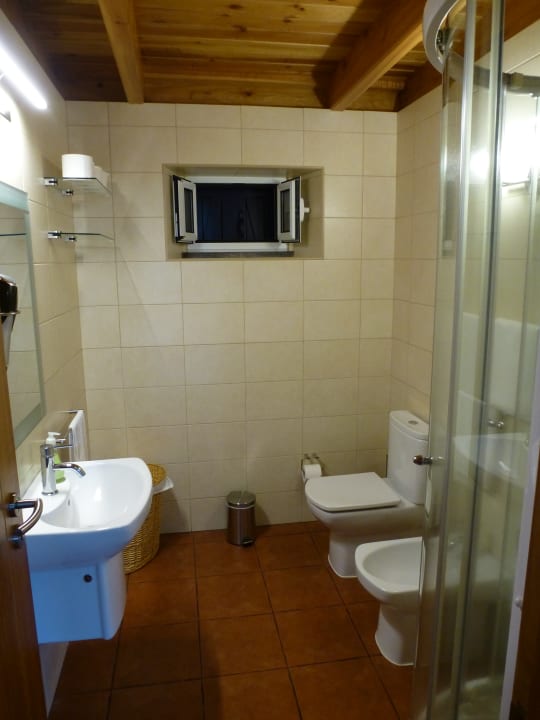 Zimmer Casas da Fajã