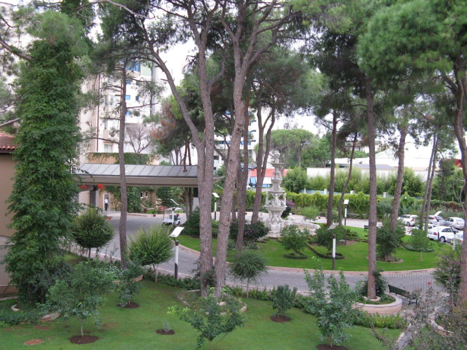 Blick in die wunderschöne Anlage Papillon Ayscha