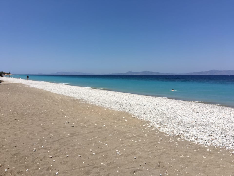 Strand The Ixian Grand & All Suites