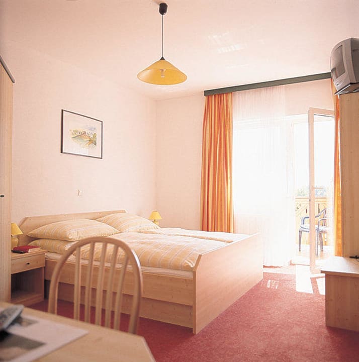 Zimmer mit Blick auf Rechberg Gasthof Dorfwirt