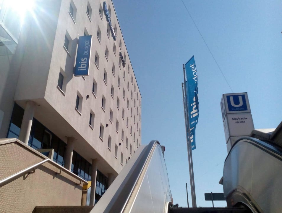 Ibis budget Hotel Stuttgart City Nord ibis budget Hotel Stuttgart City Nord