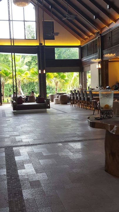 Lobby STORY Seychelles