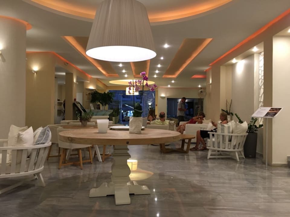 Lobby Nefeli Hotel Rethymno
