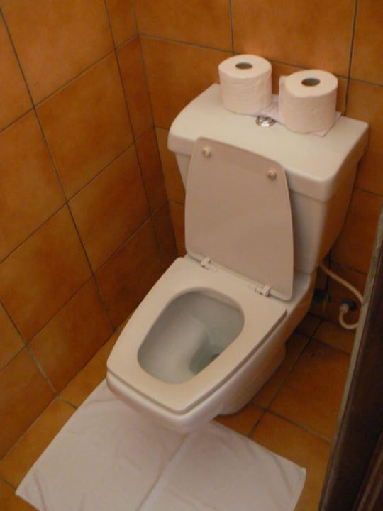 Toilette Filitheyo Island Resort