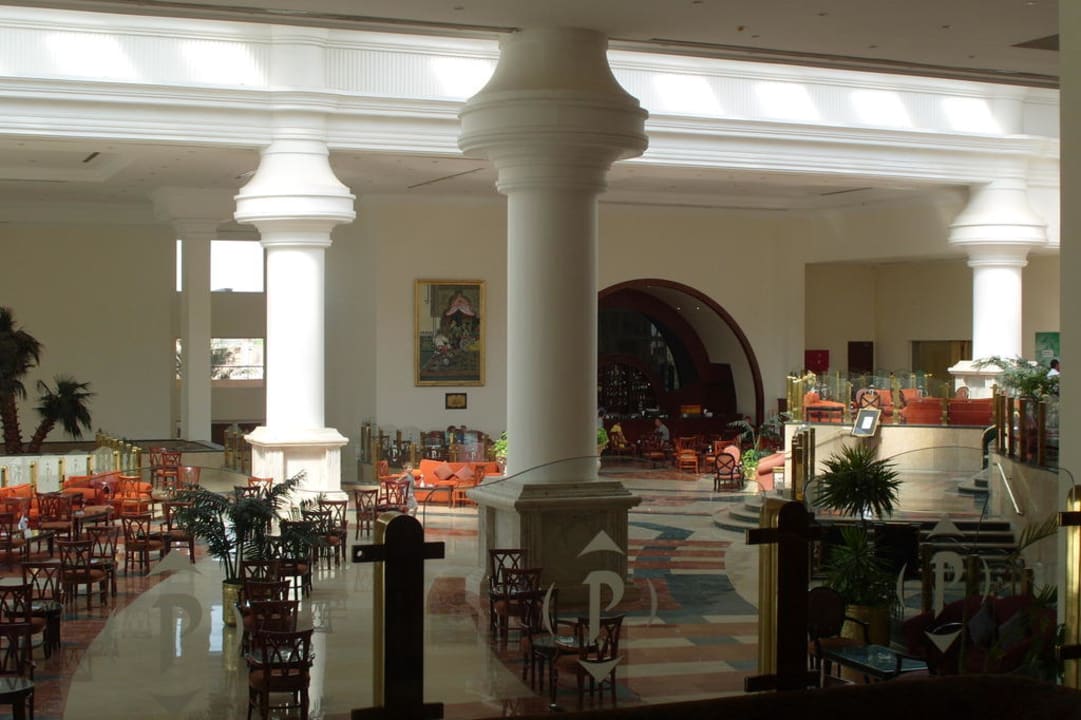Lobby Pyramisa Beach Resort Sahl Hasheesh