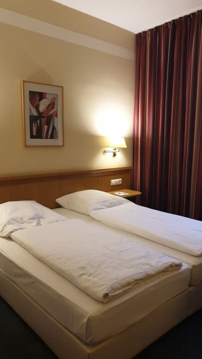 Zimmer Hotel de France