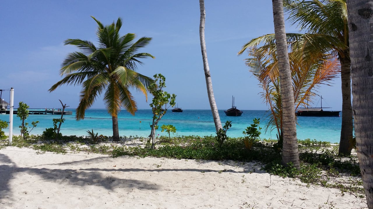 Schmalste Stelle der INSEL Safari Island Maldives