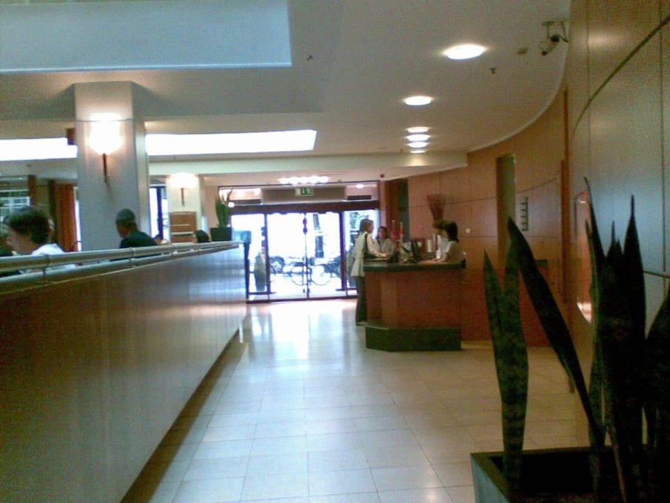 Rezeption Hotel Hubert Grand Place