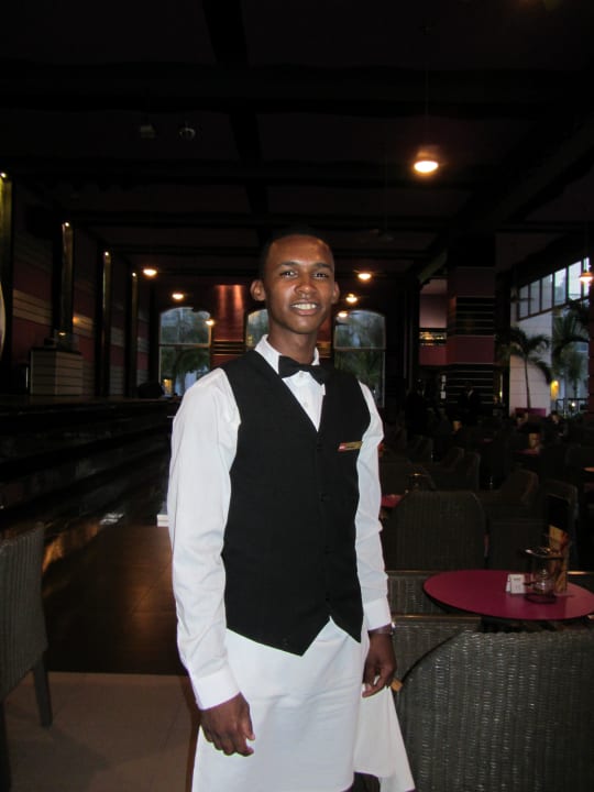 Marino ein ganz netter Kellner Hotel Riu Palace Bavaro