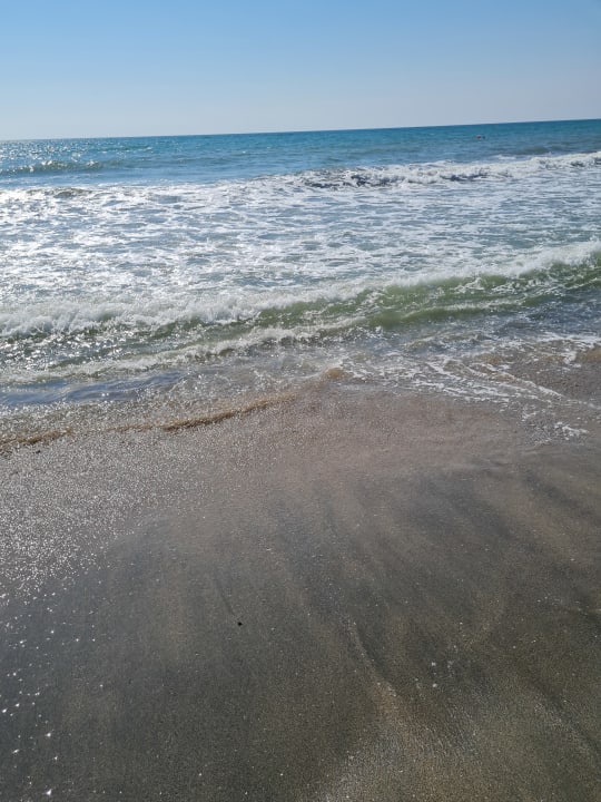Strand Wave Resort