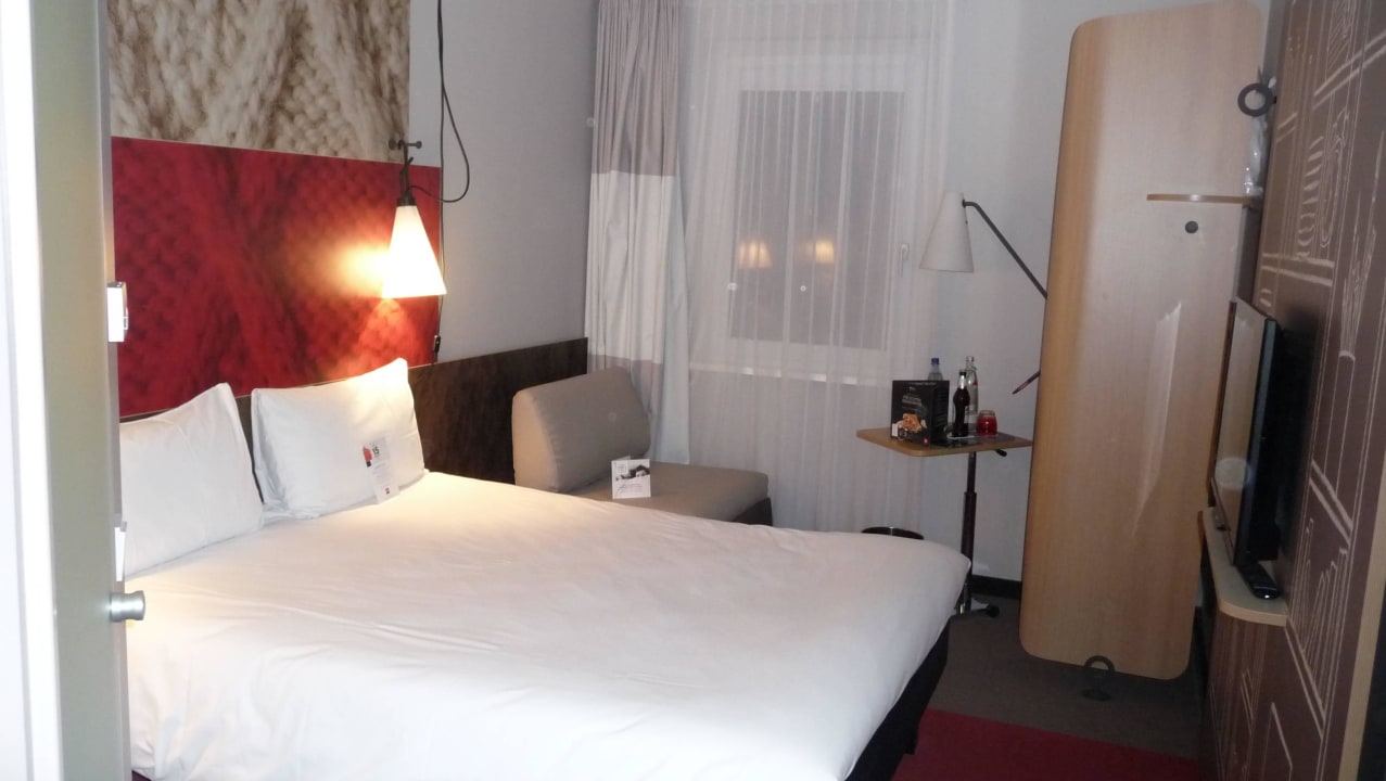 Bett ibis Berlin Hauptbahnhof