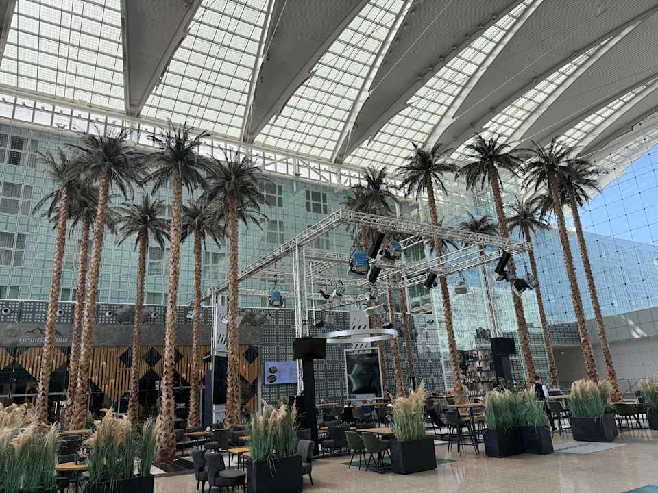 Lobby Hilton Munich Airport