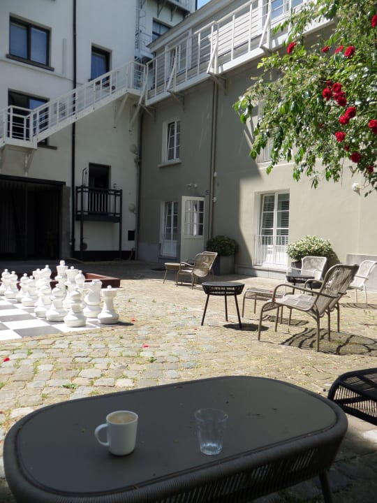 Gartenanlage Hotel Made in Louise