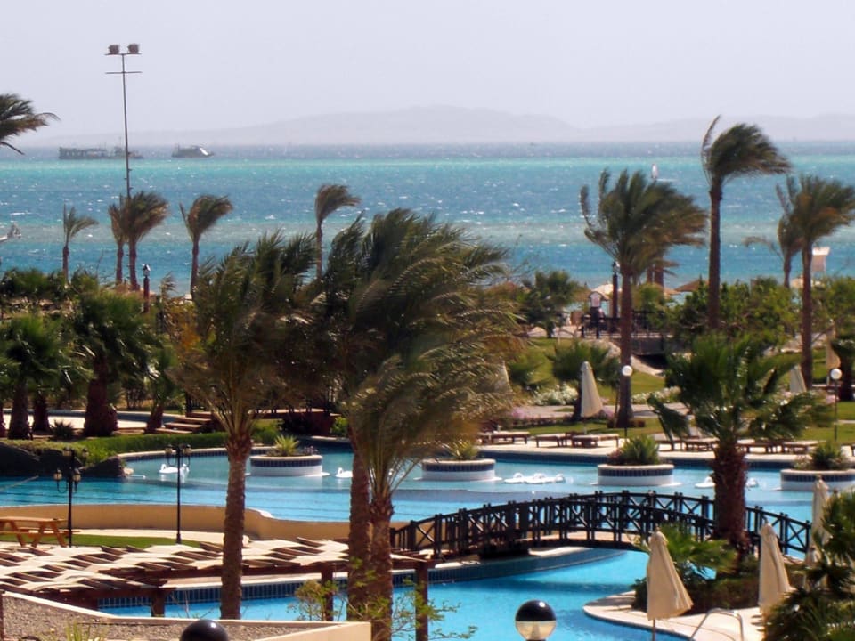 Poolanlage Steigenberger ALDAU Beach Hotel